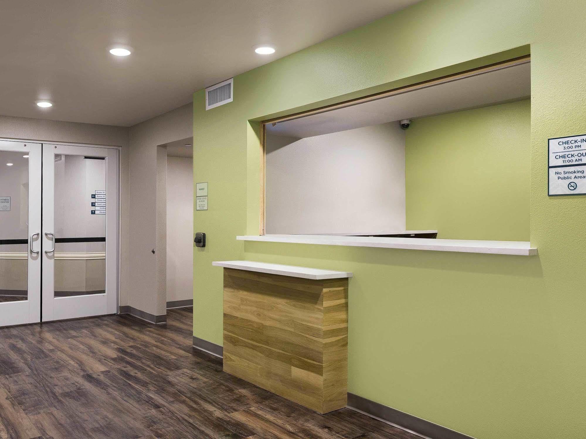 Woodspring Suites Houston Iah Airport Humble Exterior foto